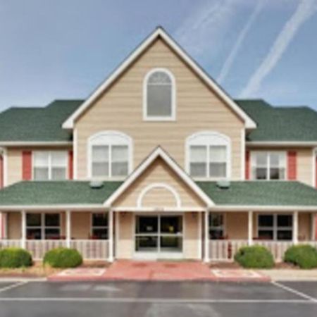 Radiant Inn And Suites Murfreesboro Buitenkant foto