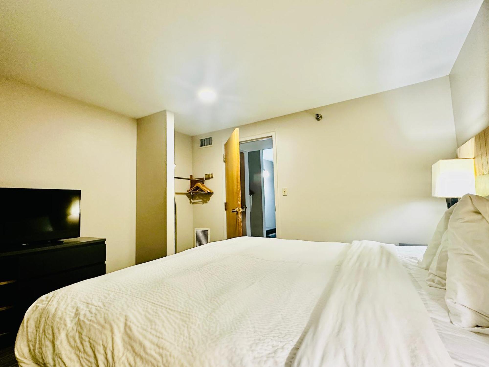Radiant Inn And Suites Murfreesboro Buitenkant foto